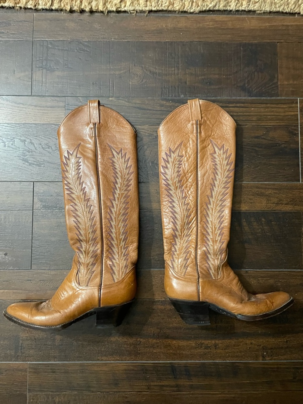 Larry Mahan Tan Leather Embroidered Western Heeled Boots